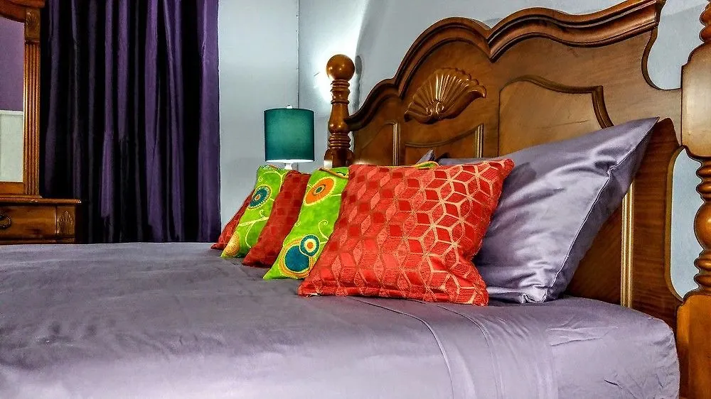 Casa Tamar Guest Apartment Kingston