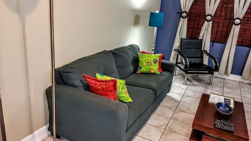 Casa Tamar Guest Apartment Kingston