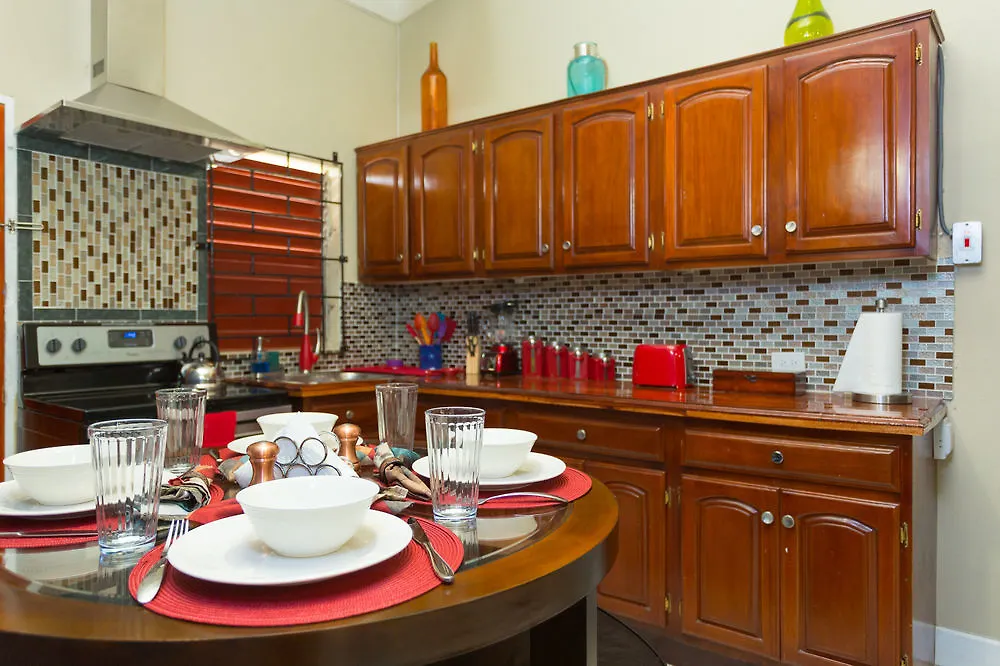 Casa Tamar Guest Apartment Kingston 0*,
