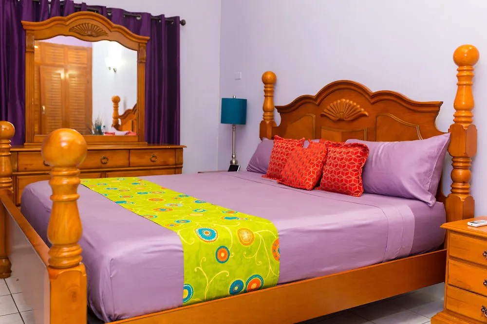 Casa Tamar Guest Apartment Kingston